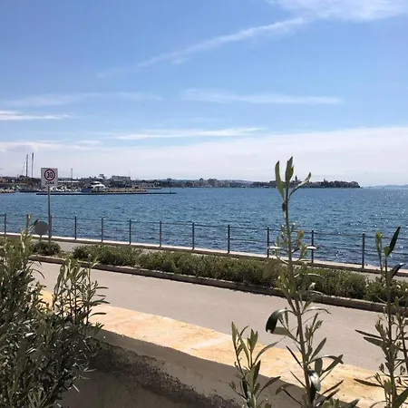 شقة Punta - زادار