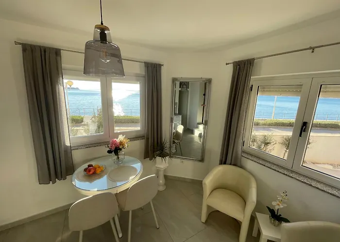 Apartamento Punta - *