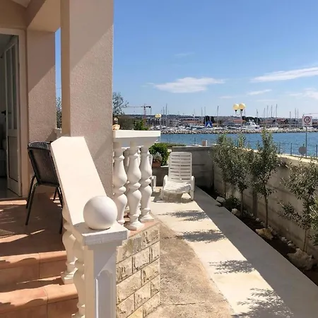 Punta - * Zara